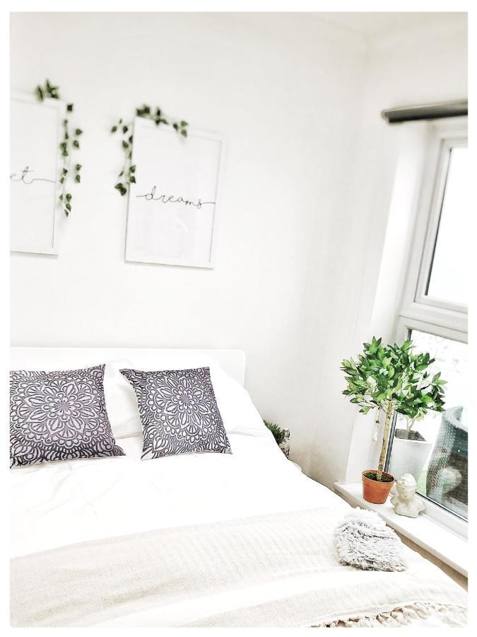 Apartament The Beach Hideaways Okręg wyborczy Hove Zewnętrze zdjęcie